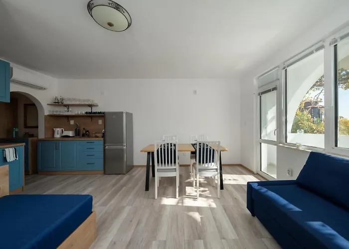 Boutique Blue In St - 5 Min To *